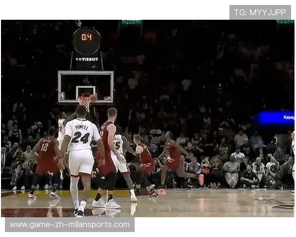 史诗级绝杀：那些震撼整个季后赛的瞬间！，季后赛最新绝杀瞬间